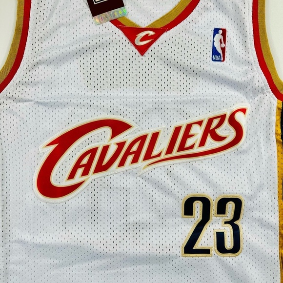 NWT Vintage 2003/04 Cleveland Cavaliers LeBron James #23 Basketball Mens Jersey - Picture 7 of 8